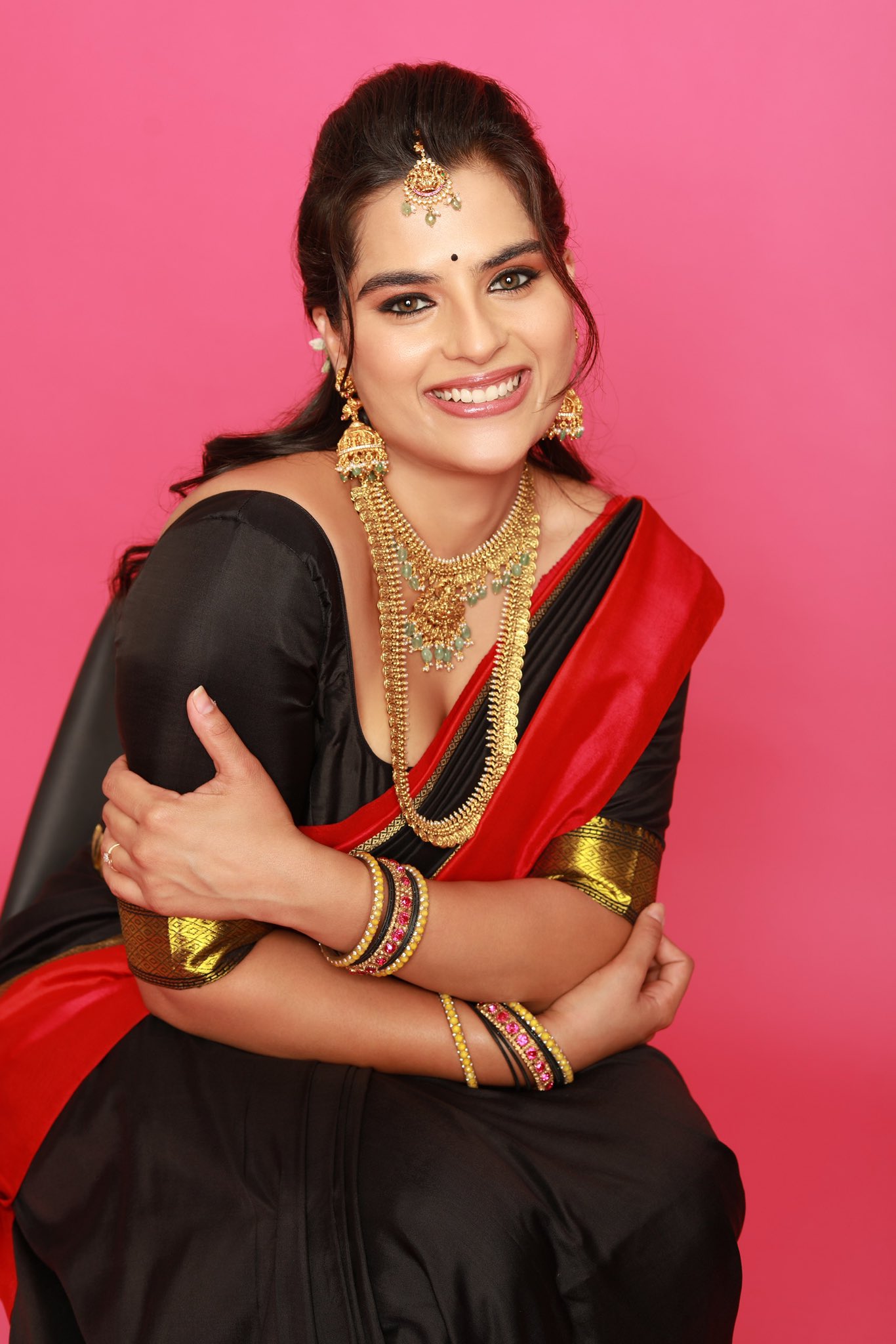 GLf7DY0WgAAPYCa?format=jpg&name=large