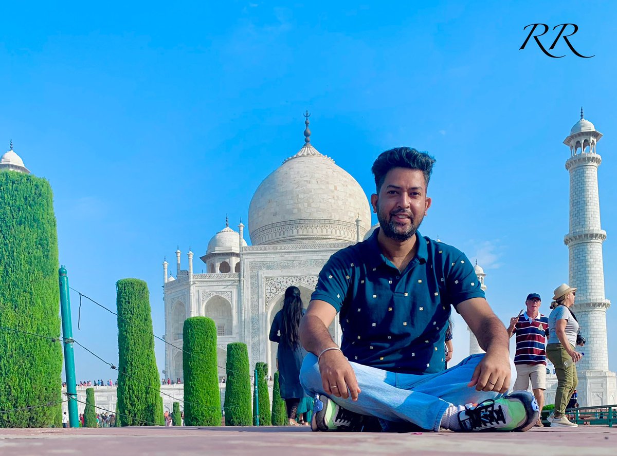 Drop something blue from your gallery 
#TajMahal #Agra