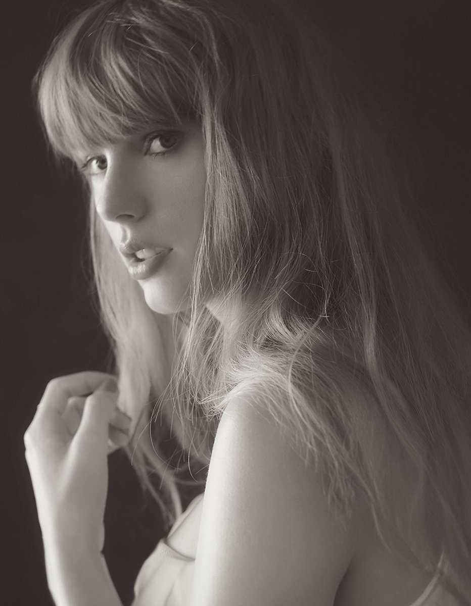 mzradona's tweet image. Todas as letras traduzidas de #TSTTPD 

A thread;