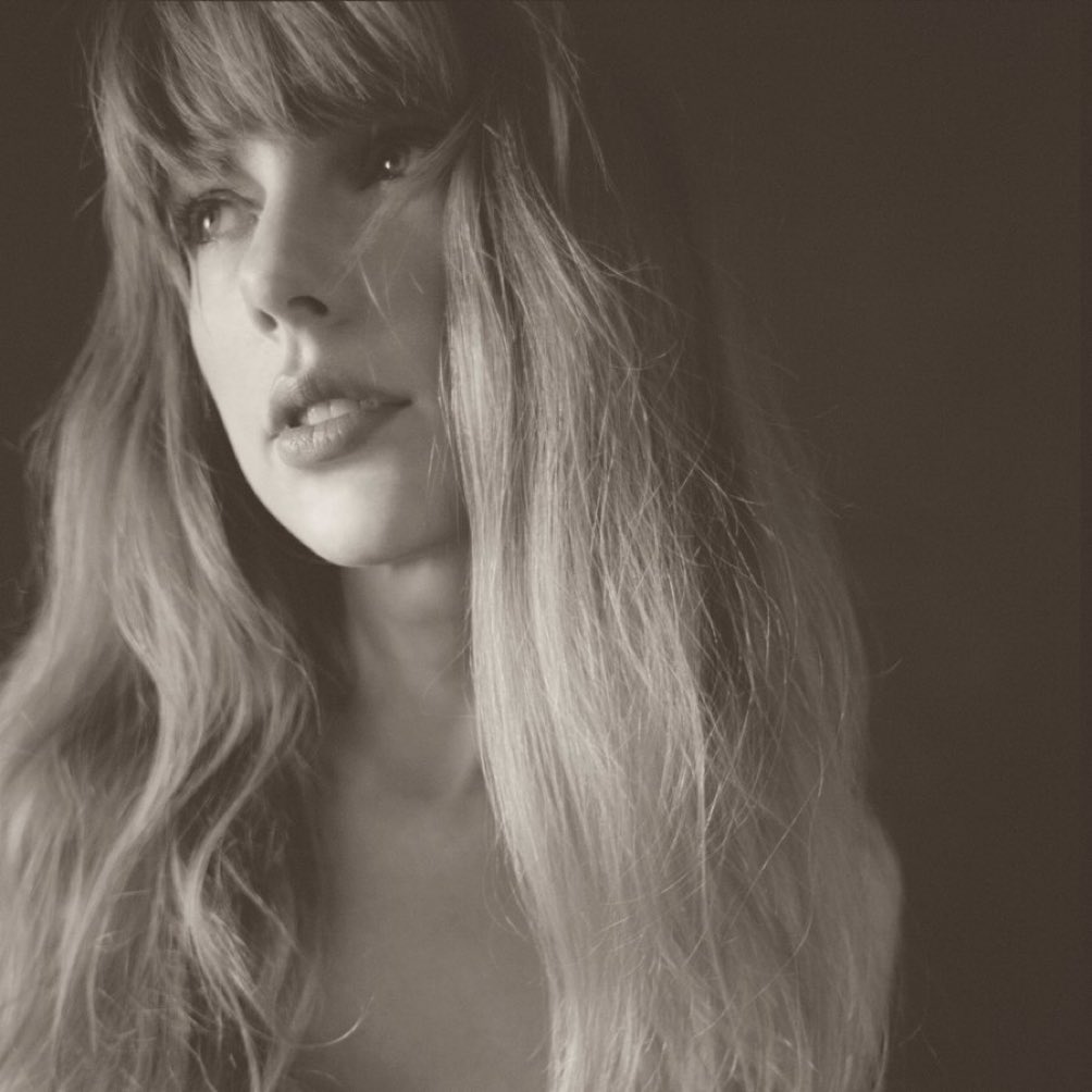 SwiftNYC's tweet photo. Taylor Swift for #TSTTPD 🤍 https://t.co/eOtCcOOkIb