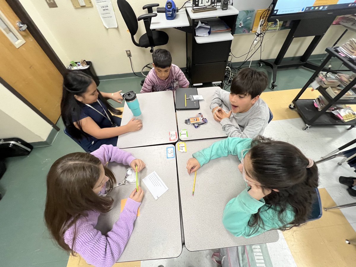 Science reviews and math focus groups learning with our Ramona Ram scholars 🧡💙 #BetterTogether #studentsfirst 🧡💙