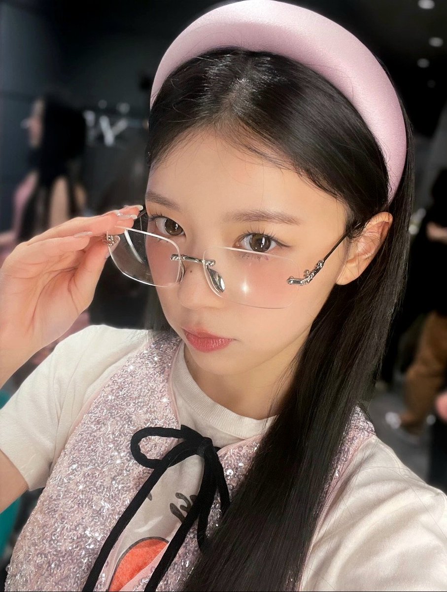 mokaspic's tweet photo. moka weverse update 𐙚⋆ https://t.co/9Bt1HPzcO6