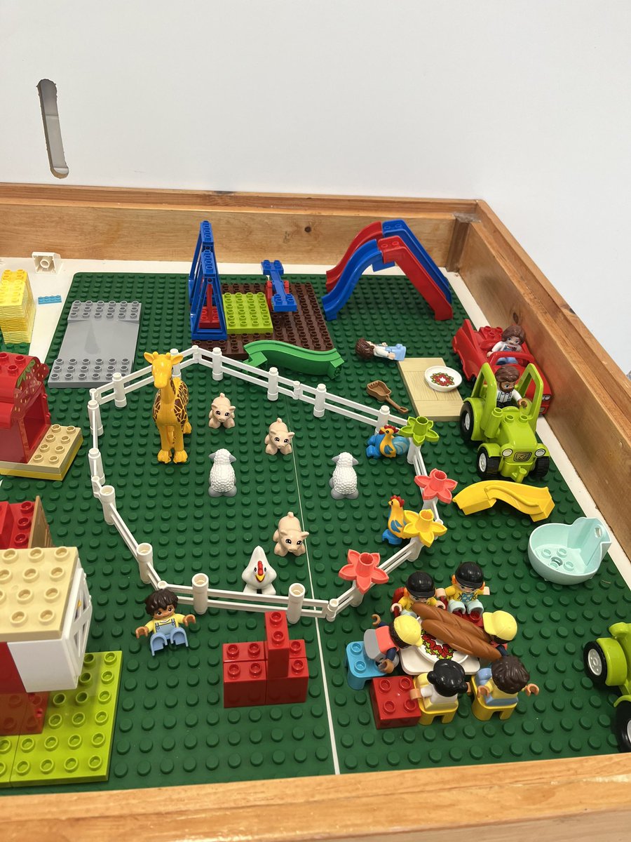 I love when I walk by the Lego wall and tables and discover amazing buildings from our little engineers @CPES4LIFE Farm 🐄 🐑 🐖 playground 🛝 and picnic 🧺 area. @LEGO_Education @VBTitleI Lego materials supplied by @BurnsMacSTEM grant! @vbschools #vbits #imagine #create