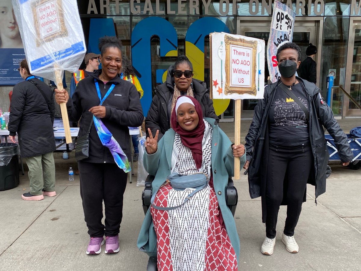 All the way from Hamilton, <a href="/agotoronto/">Art Gallery of Ontario</a> workers on strike were surprised by a visit from MPP <a href="/SarahJama_/">Sarah Jama</a>  on Day 24! Community and labour allies have shown up for workers week after week. Workers aren't alone - and we know they will win! #ONPoli #ONLab