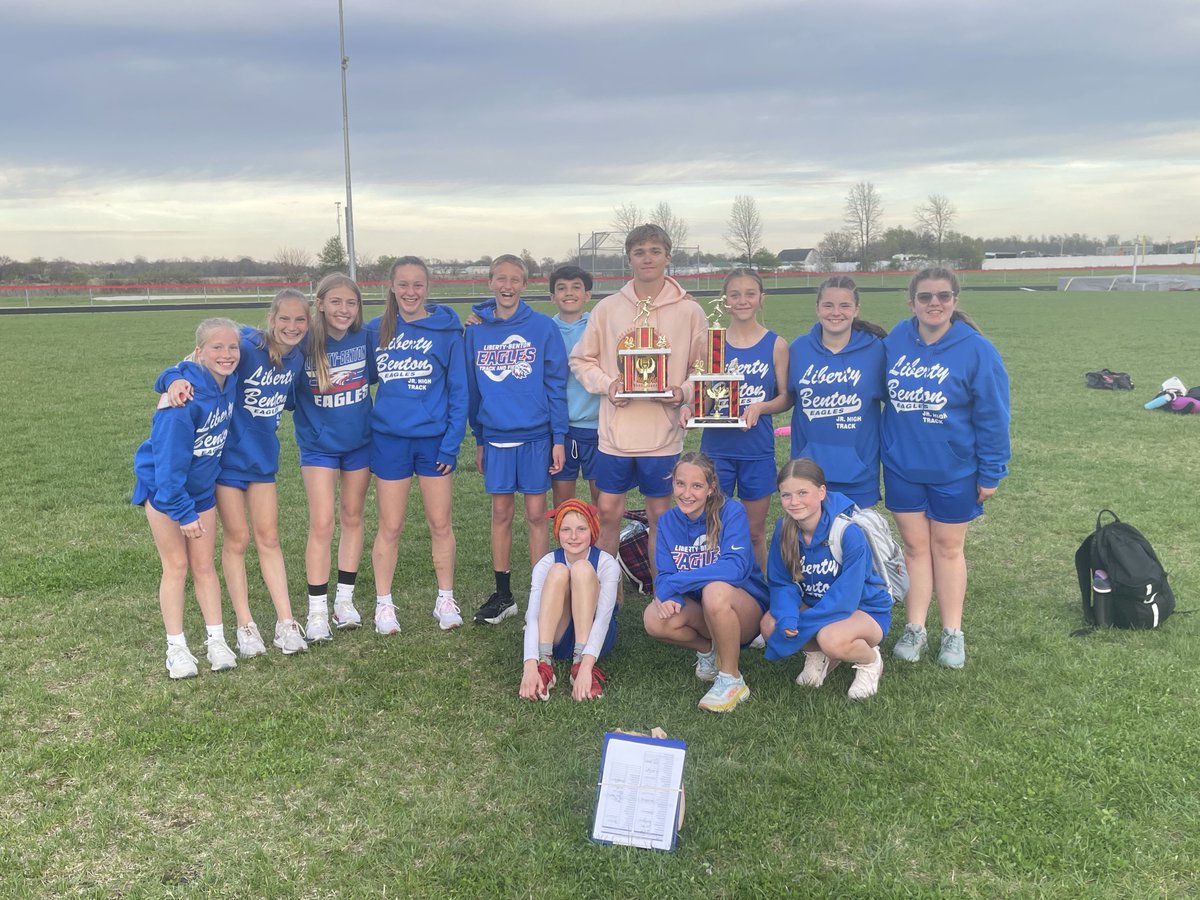 Nick Jacobs (@coachnickjacobs) on Twitter photo Hopewell Loudon JH Invite:
Girls: 1st Place
Boys: 2nd Place
Great Job everyone!
<a href="/LBHST_F_CC/">@LBTrack&FieldCC</a> Hopewell Loudon JH Invite:
Girls: 1st Place
Boys: 2nd Place
Great Job everyone!
<a href="/LBHST_F_CC/">@LBTrack&FieldCC</a>