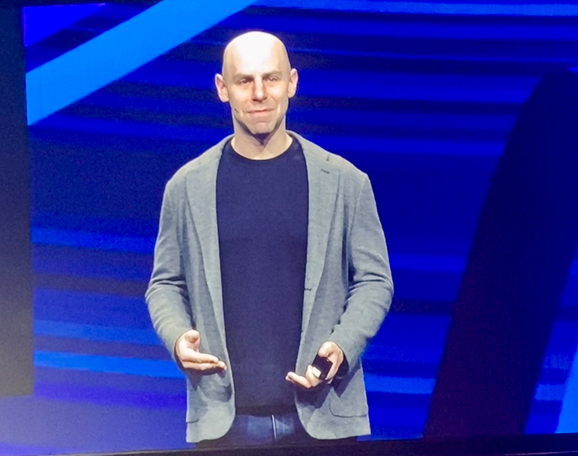 Organizational psychologist and bestselling author Adam Grant is bringing lots of incredible insights to #SASInnovate, from needing disagreeable givers to provide critical feedback to sharing how to change brainstorming to brainwriting.