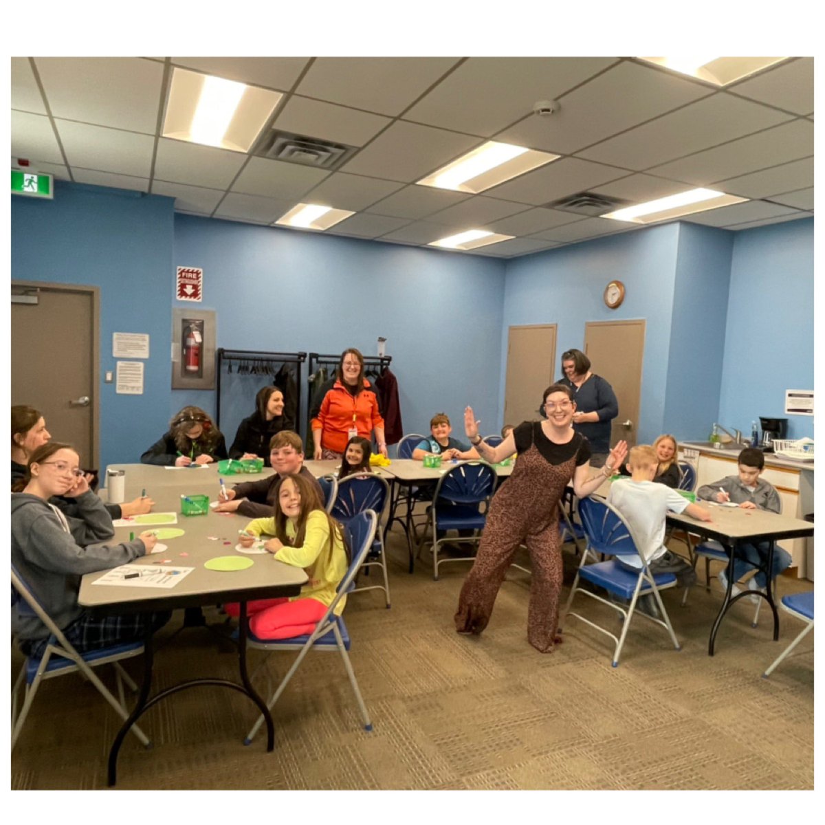 Pallies trip to the public library where our community partners call us all by name + plan awesome things for us to do! Thankful for my personal Pals and Allies, <a href="/EmilyColibaba/">Emily Colibaba</a> <a href="/GEDSB_SLPs_CDAs/">GEDSB SpeechLanguage</a> Ms Afman, Ms D and Ms H 💙😍📚🌎