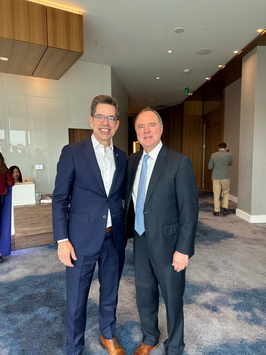 CMWhitburnD3's tweet photo. Honored to join the 2024 @SDChamber mission to DC this week. Grateful for the opportunity to meet with key legislators and policy officials, tackling vital issues affecting our community - transportation, housing, and job creation. Big thanks to @SDChamber for organizing! #SDinDC https://t.co/J0rmjOHlK1