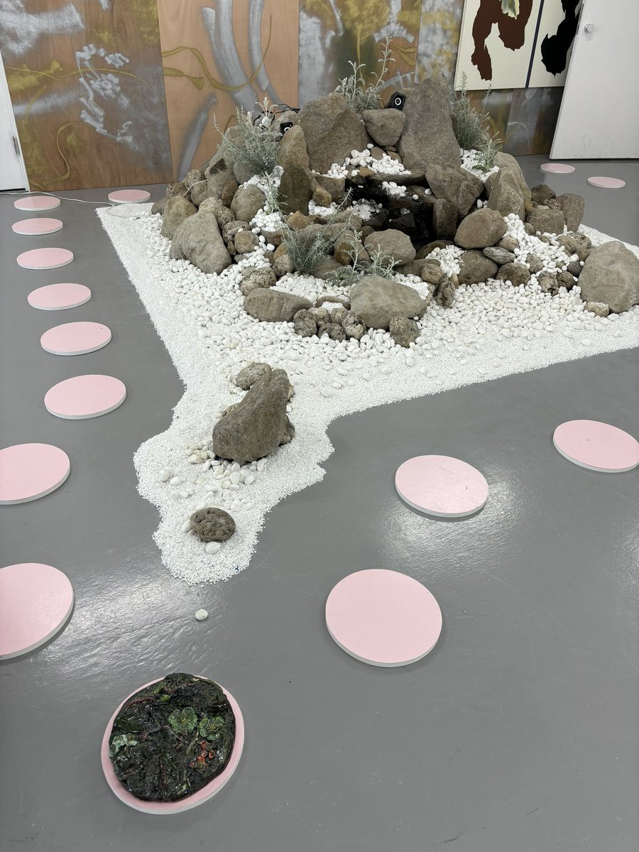 annafrancisart's tweet photo. Such a pleasure to install our #theportlandinnproject artworks at Art Gallery Miyauchi, Hiroshima yesterday with real care & support from @YutakaInagawa &team at the gallery. A fantastic exhibition- Looking forward to the opening this evening. #nurturingnodesinthenookofanoddsock https://t.co/tf7xGNReQT