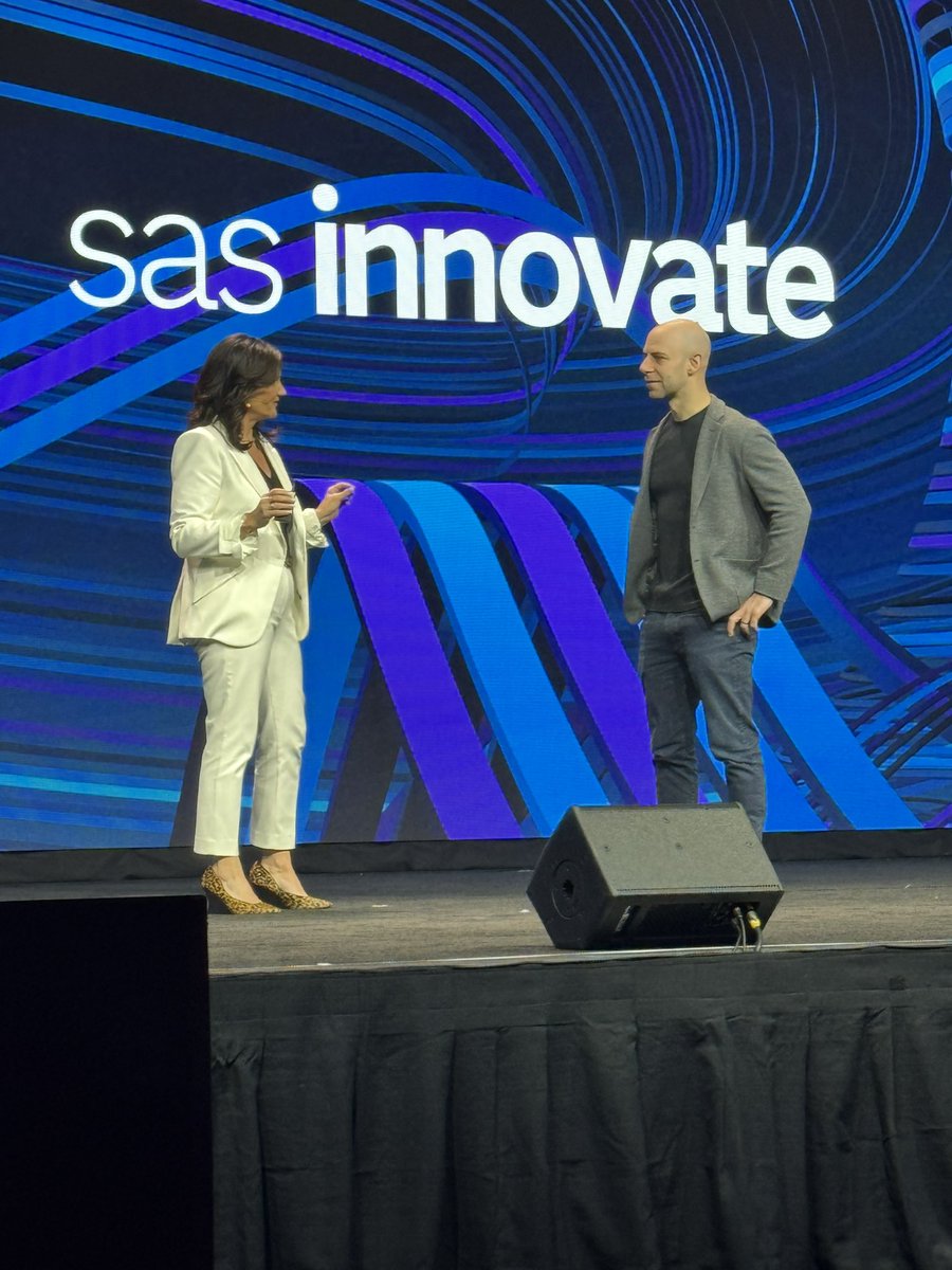 dseptoff's tweet photo. “What can I do better next time?” #SASInnovate @AdamMGrant https://t.co/93RonPA7lB