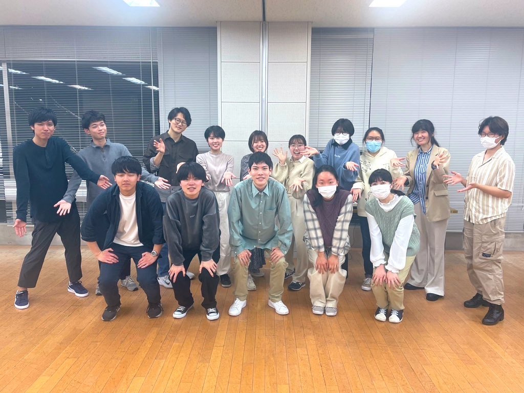 ycuchoir's tweet photo. 昨日のゆる体験は5名の方が遊びに来てくれました🥳
新規の方もたくさんで嬉しいです🙌✨

今回は『Believe』を歌いました🌏🎼
おしゃべりも楽しく、あっという間の時間でした😳

今日は【みなとみらいナイトウォーク🌃】
【18時校門集合】！
私たちと夜景を楽しみませんか〜🦋

#春から横市 #春からYCU https://t.co/lHeLjfSL44