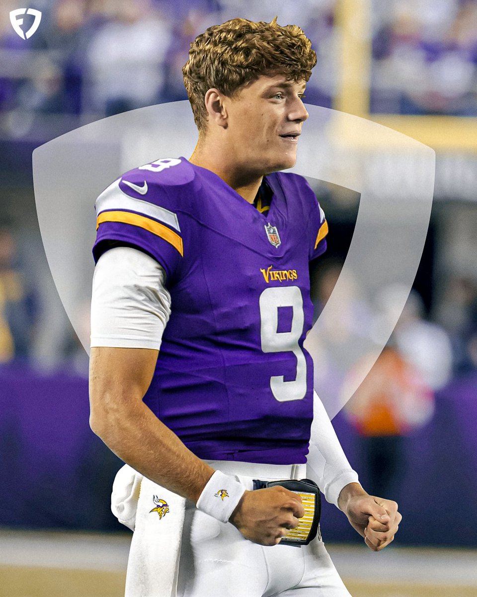 Would J.J. McCarthy lead the Vikings to the playoffs in his rookie season? ✍️ #NFL | #SKOL