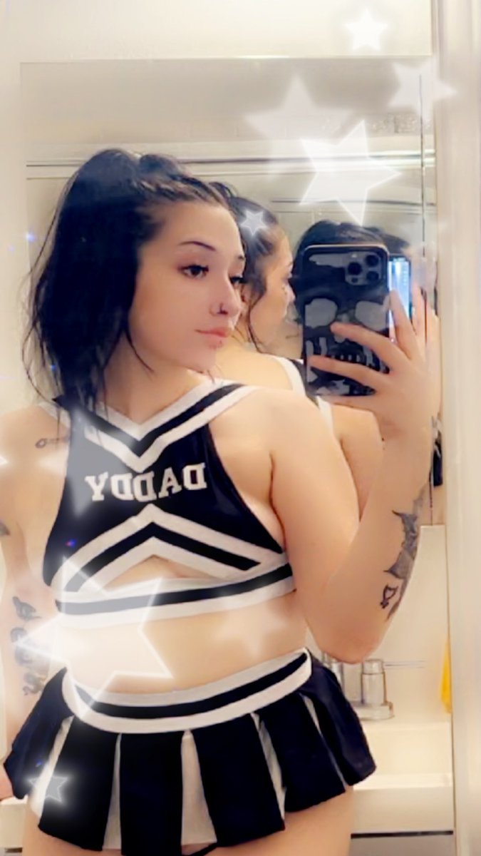 devilishchey's tweet photo. I’m moving tmrw so def need some extra help for a few expenses 😜 anyone who cashapps me gets a personal/ custom video ONLY for you 🫶🏼 Help me out &amp; I’ll help you even more 😜 https://t.co/vHMhEzkuDh