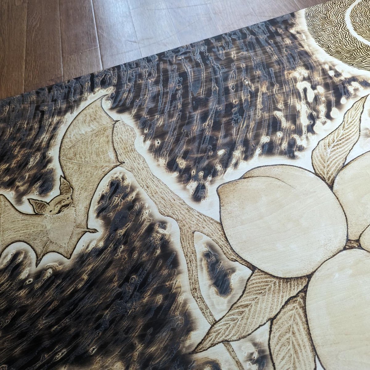mist_jukebox's tweet photo. タイトル『FUKU JYU』
#pyrographer
#pyrography https://t.co/h19jv0ihPo