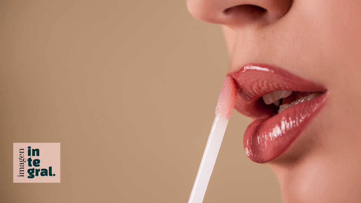 gisimagen's tweet photo. Es importante que haya arreglo en tu cara ya que de otro modo tu apariencia se verá incompleta. Si quieres saber los beneficios del #makeup lee #lmvdt en el capítulo de ¿Por qué maquillarte? Aprenderás sobre todos los beneficios que te brinda. @oceanomexico👟👟👟 https://t.co/9bBK9rS3Cw