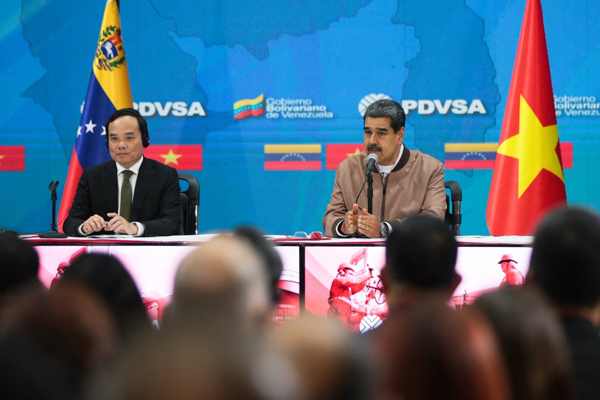 Por su parte, Tran Luu Quang, viceprimer ministro de Vietnam indicó, “Quisiera expresar nuestra convicción de que estos acuerdos se van a culminar con éxito. La asociación integral entre Vietnam y Venezuela se va a llevar a un nuevo nivel de desarrollo”.