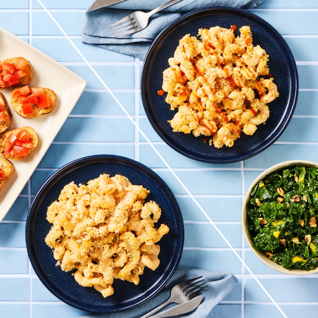 do you like hot sauce on your mac 'n' cheese? reply 🔥 for yes or 🧀 for no #HelloFresh