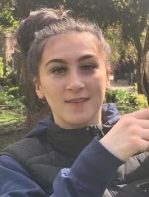 POLICE have put out an urgent appeal for help to find missing teenager, Darcy, last seen in York. dlvr.it/T5hwT7 🔗 Link below