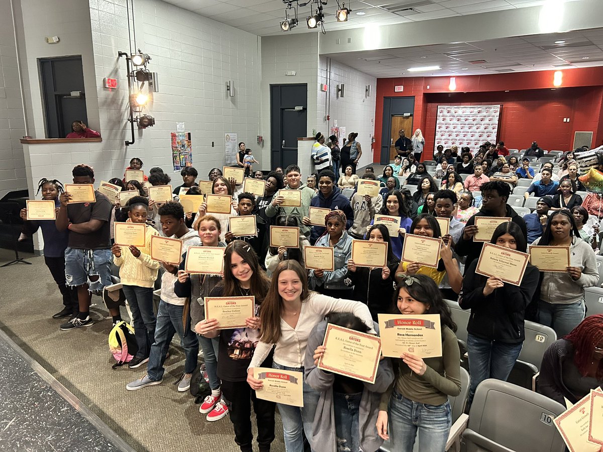 GarrettMSGators's tweet photo. Congratulations to all of the 8th grade R.E.A.L. Gators @GarrettMSGators  recognized during today’s ceremony! https://t.co/ssw7QFd3sb