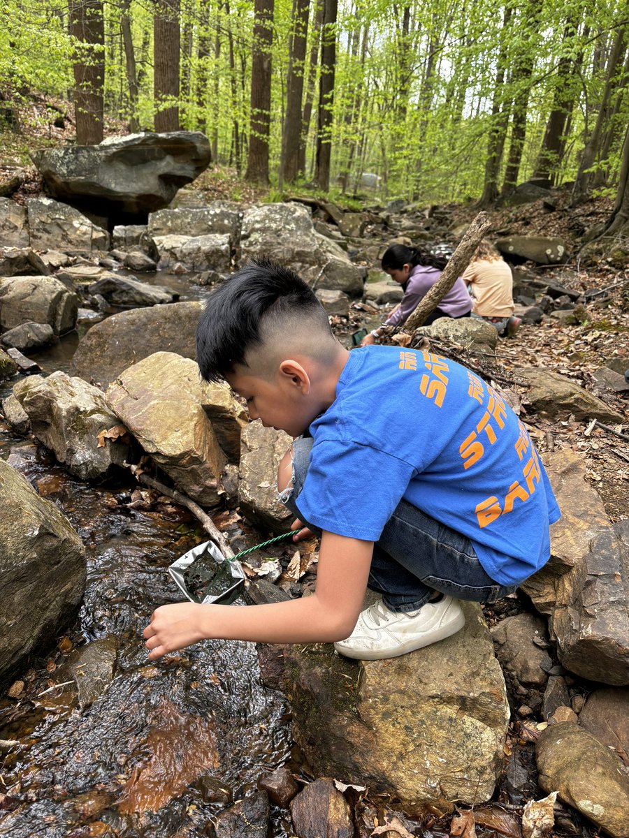 Day 1 of outdoor lab #kwbpride 🐾🐍🐝🎣🫶🏻