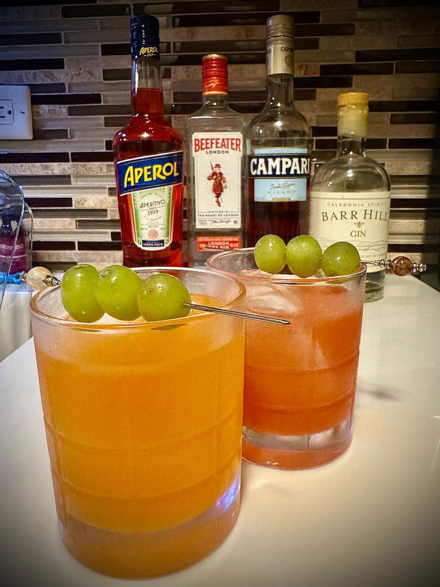 Enzoni variation & Enzoni. #cocktails #mixology #homebar
