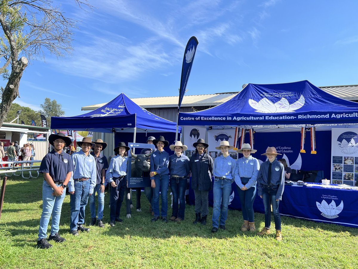 It’s a beautiful day at the Hawkesbury Show- come along and find us next to the Cattle Arena in Ag Ed Alley @NSWEducation @DebSummerhayes @josie8343