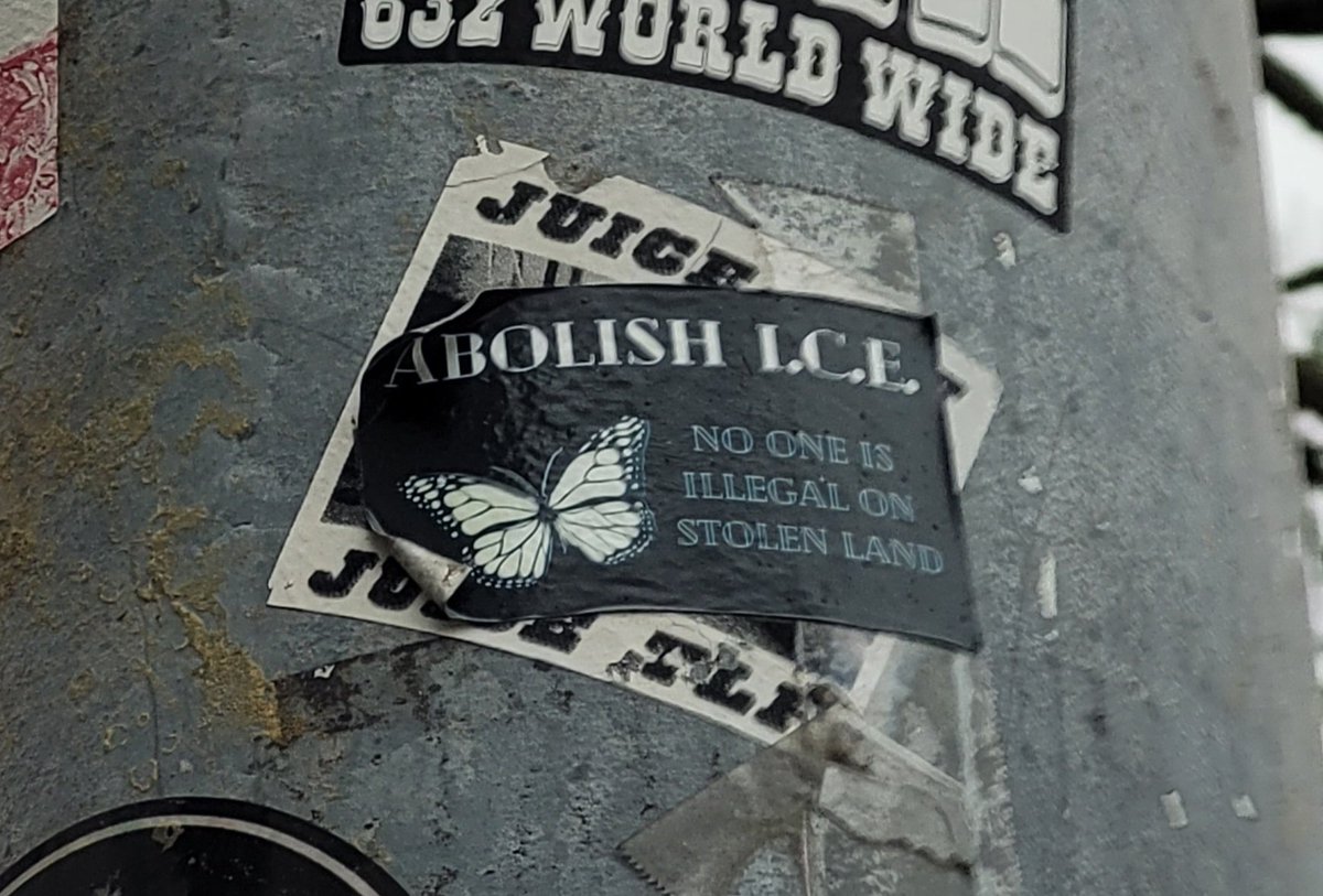StickerdSeattle's tweet photo. https://t.co/J8DxnsXeXN