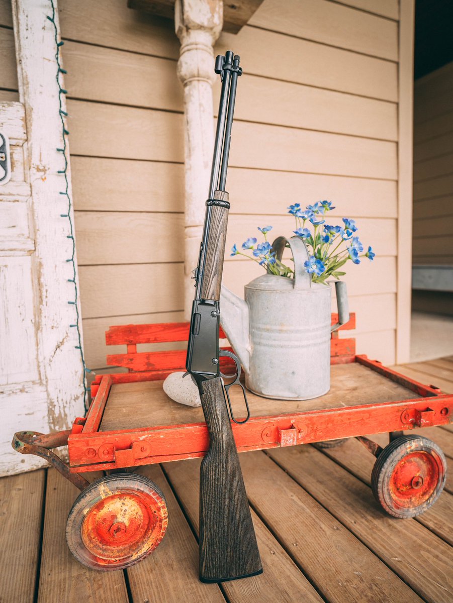Sun’s out, Garden Guns out. ☀️

Designed for use specifically with .22 caliber shot shells, the smoothbore Henry H001GG Garden Gun is built to protect your spring blooms.

#henryusa #madeinamerica #huntwithahenry #protectandprovide