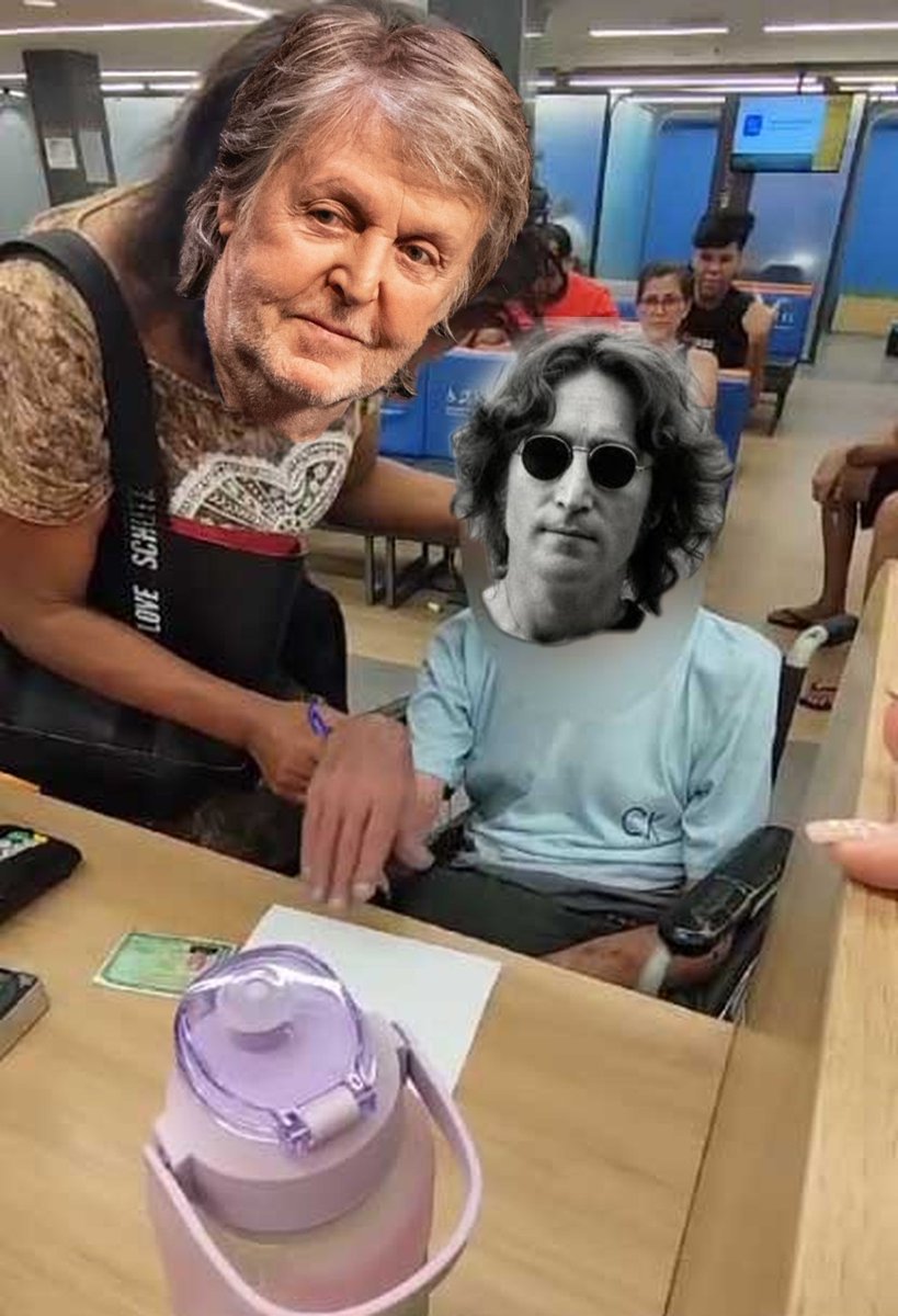 sargentopost's tweet photo. "Libera uma música e mais uns filmes tio" https://t.co/ujpqHlIHXC
