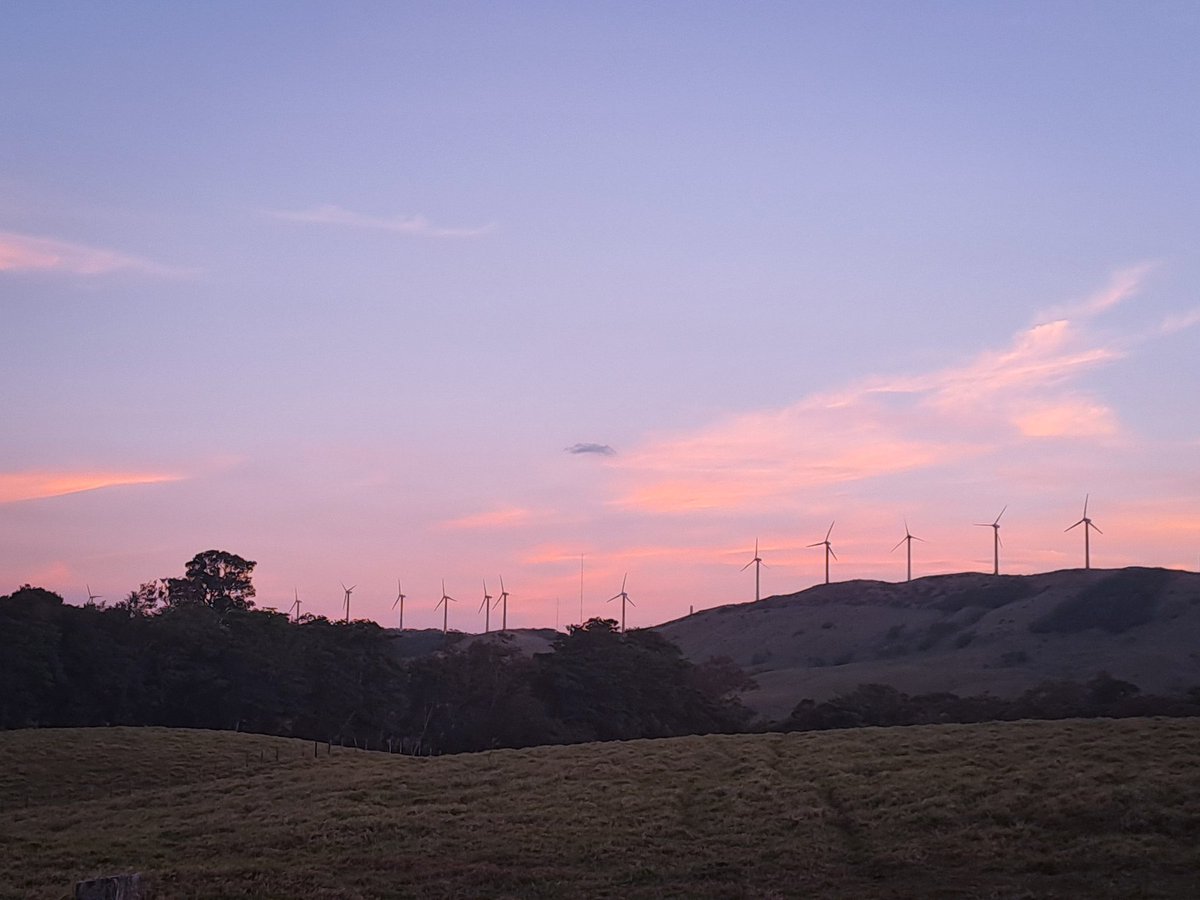 Sunset tonight over the hills. Costa Rica #CostaRica #sunset