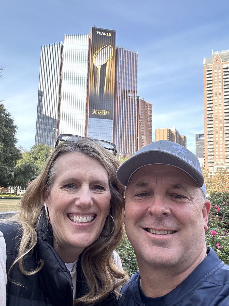 PfISDAthletics's tweet image. Wishing Momma Mac ⁦@McEachernPaige⁩ a Happy Birthday 🎈🎂🎁 today! Not a day over 2️⃣9️⃣!
To say I “out kicked my coverage”, is an understatement!
#blessed🙏
#mystrength