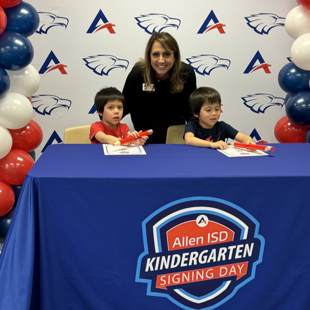 Robin Bullock tweet media