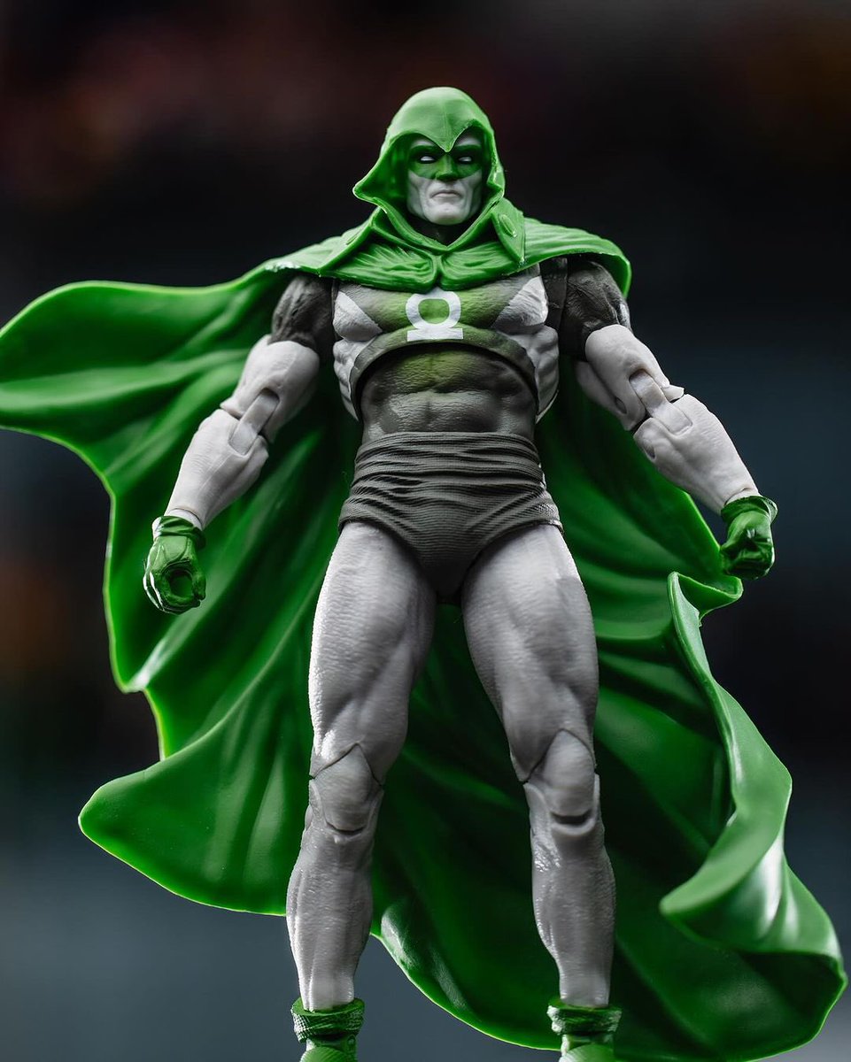 Crisis on Infinite Earths - Hal Jordan Spectre by McFarlane Toys! Photos from @robdtoys #DCComics