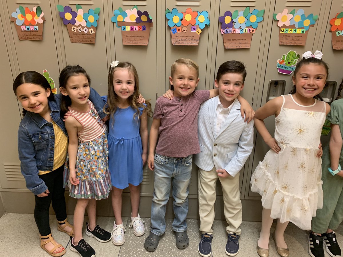 Y4HardyFirst's tweet photo. Great job tonight, first grade musicians! 🎶 https://t.co/pPuawzuKtR