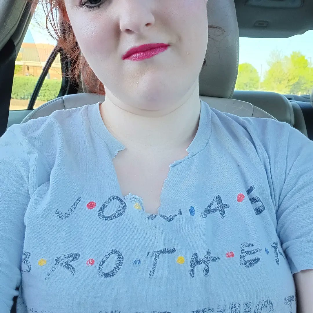 joe_jonaswife's tweet image. ITS CUTE HOW ME AND MY #BOYFRIEND @JOEJONAS ARE WEARING BLUE 💙  TODAY 😍😍 

#MATCHINGCOUPLE