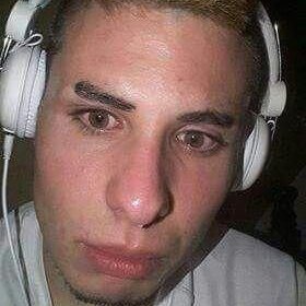 siento k todos m re odian