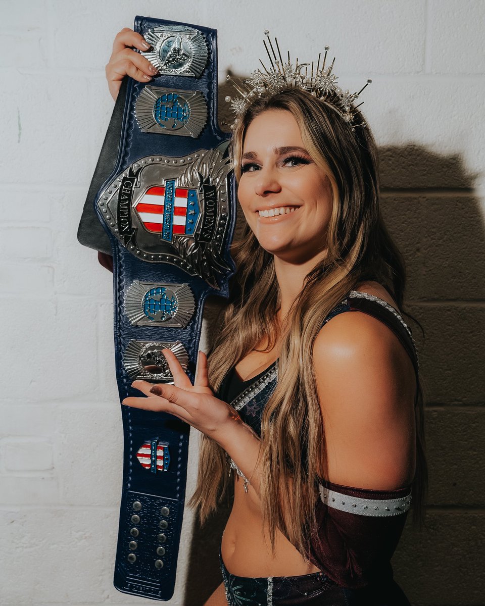 It’s clear @VPW_Wrestling is just the beginning! Upcoming women’s title matches: 4/26 @WrestleMaxSTL 5/17 @INVICTUSProWre1 6/22 @WrestlingMagic Looking to get 4 championships total and then I’m gonna need @floodshot_ to take that Ultimo Kaia photo this summer 💪✨