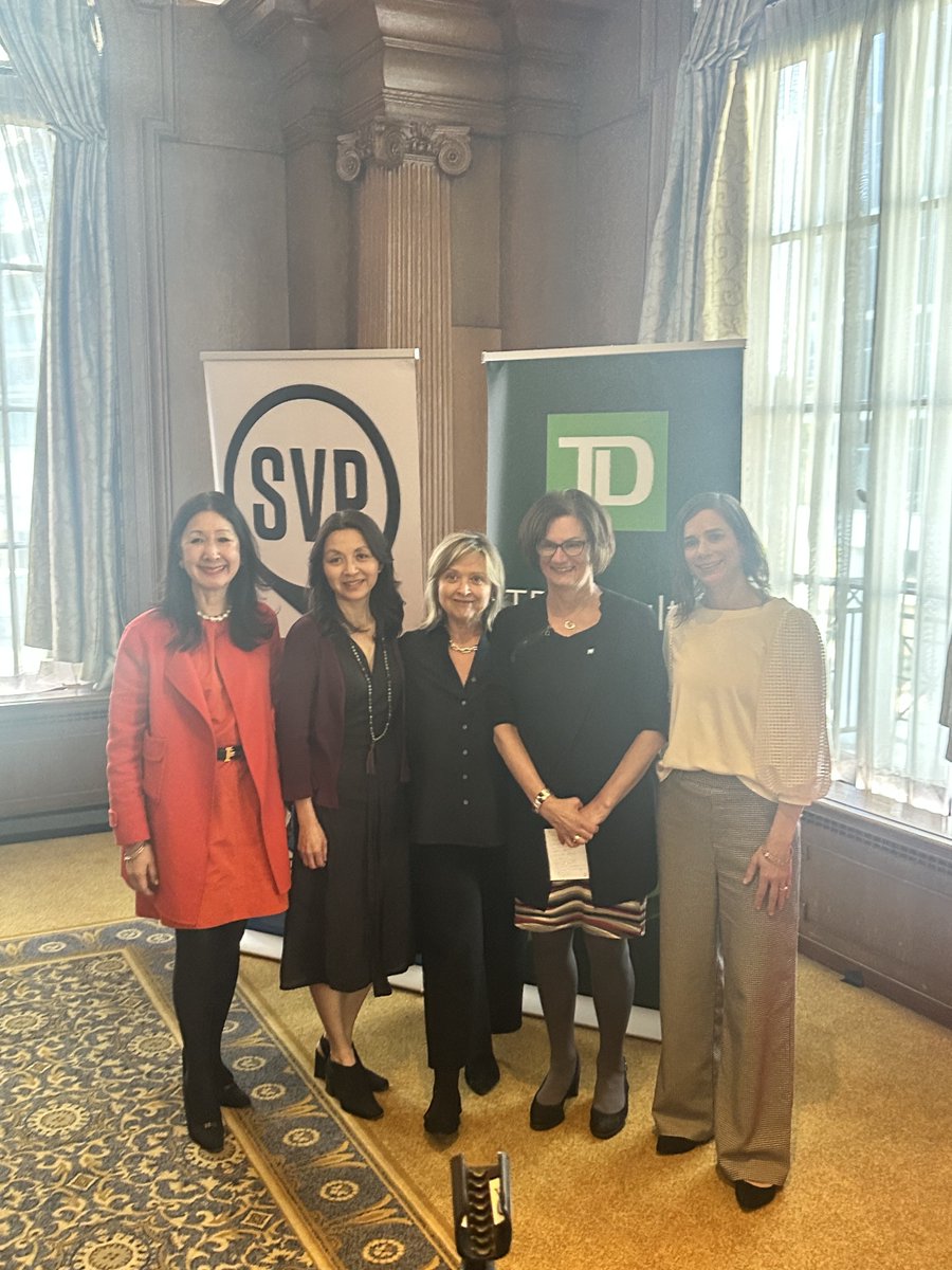 Today's panel @VancouverClub showcased the power & insight of leading female philanthropists @JoAnneRyan_TD @ChinatownFdn #CarmenThériault @SuzanneSiemens #MeaganSutton. Inspired by their authenticity & wisdom, these women continue to shape the landscape of charitable giving in…