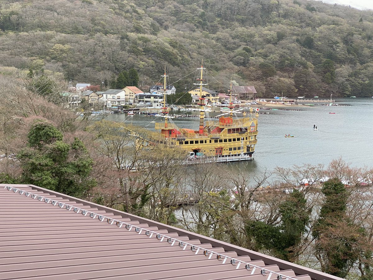 mwdanforth's tweet photo. Yesterday in #japanadventures a pirate ship, some severed swan heads, an oddly parked car, and some roast beef. https://t.co/zakwwr7ZFZ