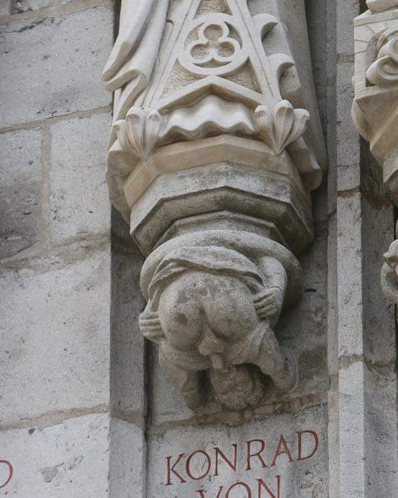 Grotesque Male Character (1406 AD), performing auto-fellatio under the statue of the Archbishop Konrad von Hochstaden, City Hall of Cologne (Germany). #drthehistories