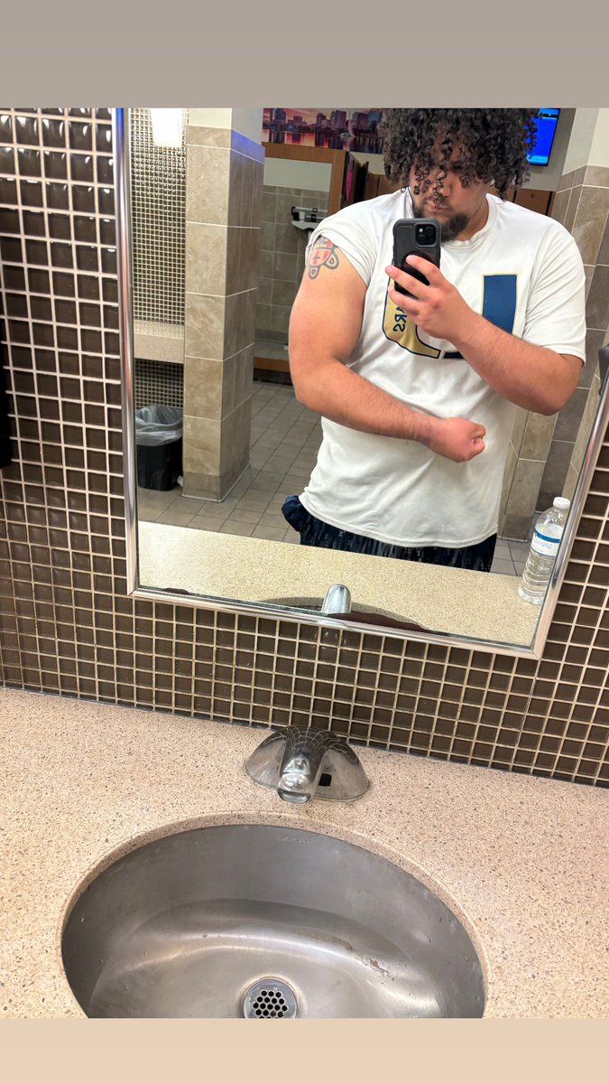 Alex Rueda tweet media