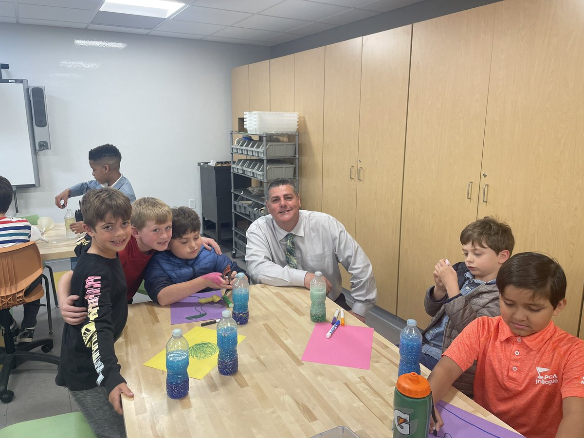 Today was a blast for our Unified Lions! From creating ‘lava lamps’ to playing outdoor games like four corners, and engaging in team building activities, it was non-stop fun!  💚🤍🦁#OneHFamily #HFUnited