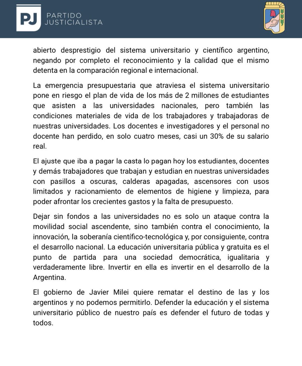 ACollia's tweet image. Las Universidades Públicas y Gratuitas son parte fundamental de la idiosincracia y el espíritu de nuestra Patria. El espacio que se llenó de hijos de obreros para construir una sociedad democrática y plural. 
Matar nuestra Universidad es podar el futuro de la Argentina.