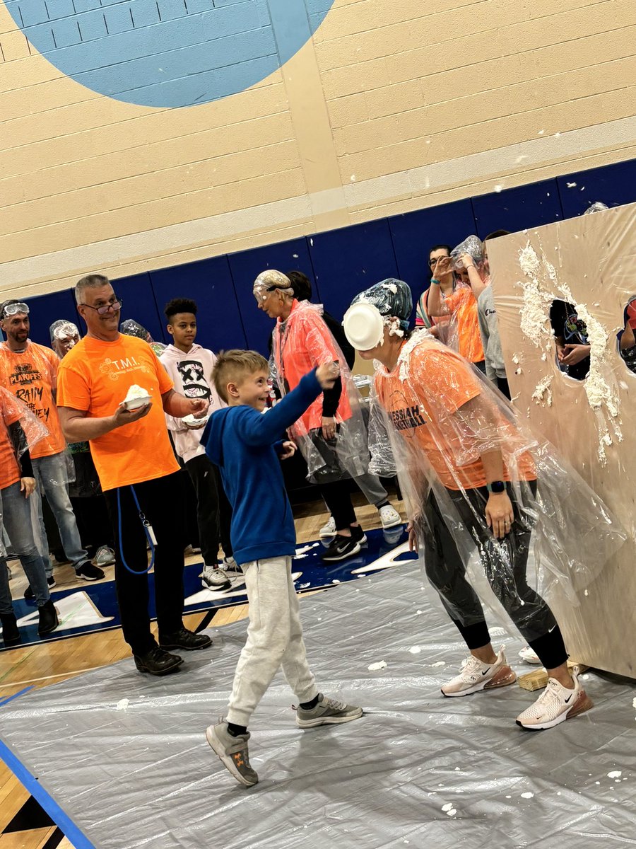 Katie Kline tweet media