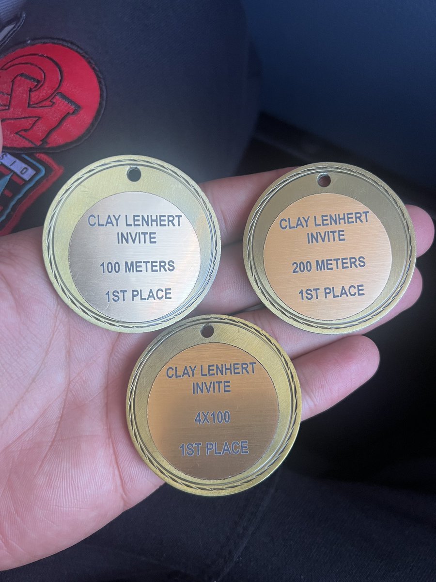 Had an amazing day at the Clay Lenhert Invitational setting a new school record with a 10.6 100, also wining the 200 and 4x1!!! #AGTG @JewellFootball @JewellCardinals @CoachAmbroson @LCPAFootball