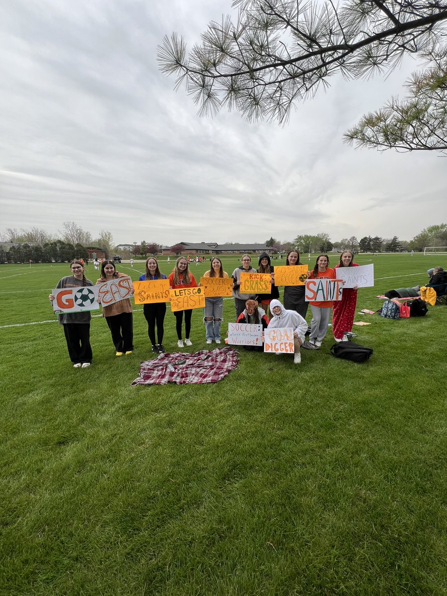 SaintsH2OPolo's tweet photo. We had so much fun supporting JV1 Soccer tonight for Saints Supporting Saints. Excellent job against North! Good Luck with the rest of your season! @STCEGirlsSoccer @STCEBoosters https://t.co/40shvAgfIv