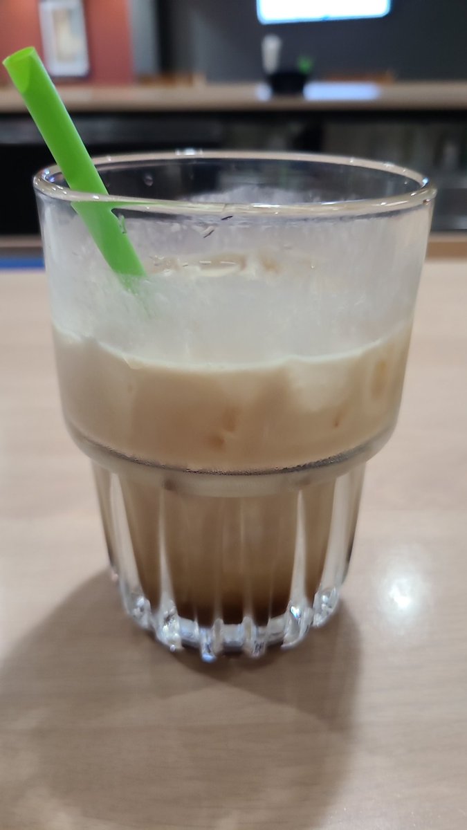 StrafenNathan's tweet photo. A White Russian for my last night as a 29 year old https://t.co/uS2hahvBuZ