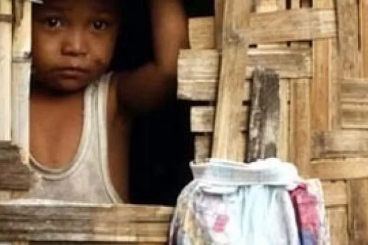 SentuhanKita's tweet photo. Sedekah Kit Bayi untuk keluarga memerlukan

- Lampin yang dah tak rupa lampin sebab lusuh.
- Minum susu cair dan ada waktu bagi susu pekat campur air.

Itulah realiti yang tak ramai biasa nampak. Bantu sebaiknya. Moga Allah redha

Bantu
https://t.co/gLViLNsi9q

(1/2) https://t.co/cZ6zl9ACts
