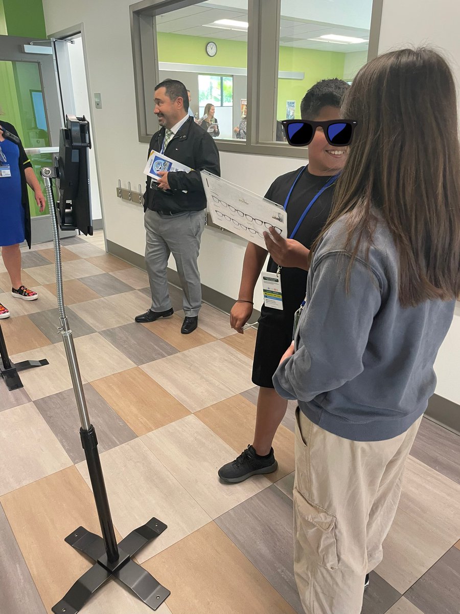 Our SBUSD students were fully engaged at the LVIC as they learned about optometry and the buoyancy of objects. <a href="/penceSBUSD/">Pence Elementary School</a> <a href="/RMontielPamela/">Pamela Reichert-Montiel</a> <a href="/Supt_SBUSD/">Jose A. Espinoza</a> <a href="/tessier311/">Matthew R. Tessier, Ed.D.</a> <a href="/Brenda03Robles/">BrendaRobles</a>