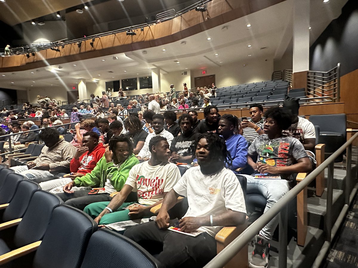 Coach Mark Hodge tweet media